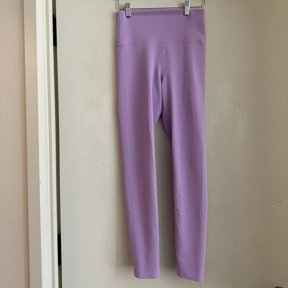 Beach Riot Sport Ayla Ribbed Leggings in Lavender - Picture 3 of 6